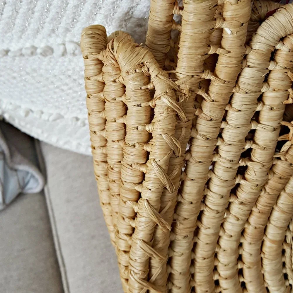 NWOT! BOHO Tote WOVEN HANDBAG - Picture 6 of 7
